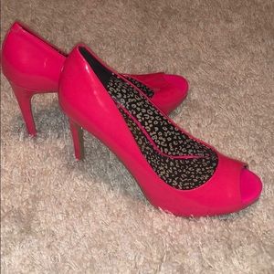 Hot Pink Heels